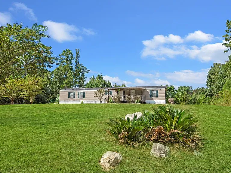 460 Red Oak Dr — Photo 1
