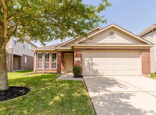 19535 Hancock Oak St, Cypress, TX 77429
