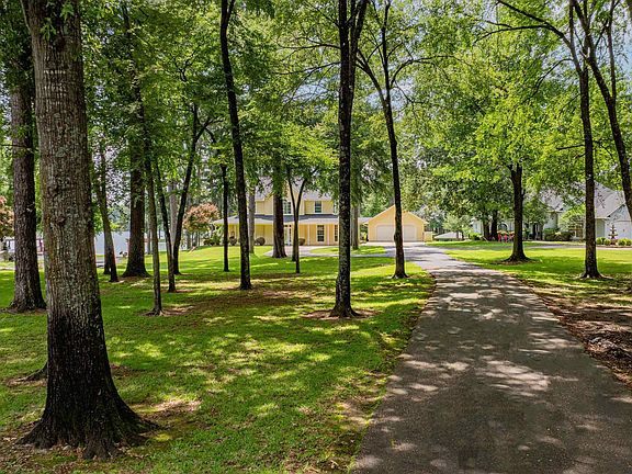 4th image of 370 Bass Creek Trl