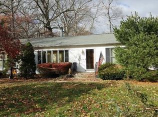 1661 Holly Rd, North Brunswick, NJ 08902