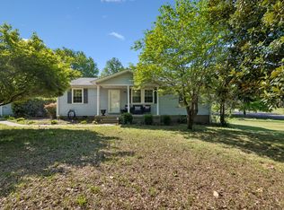 417 William Dr, Pleasant View, TN 37146
