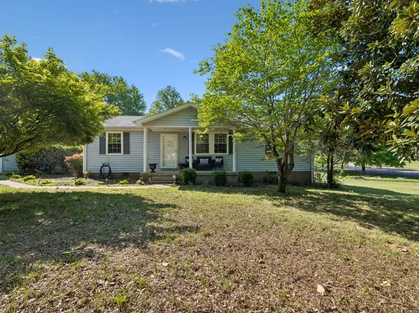 417 William Dr, Pleasant View, TN 37146