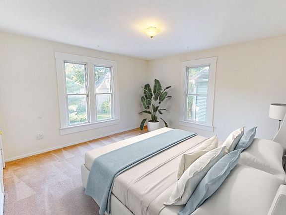 5th image of 54 W Blake Ave