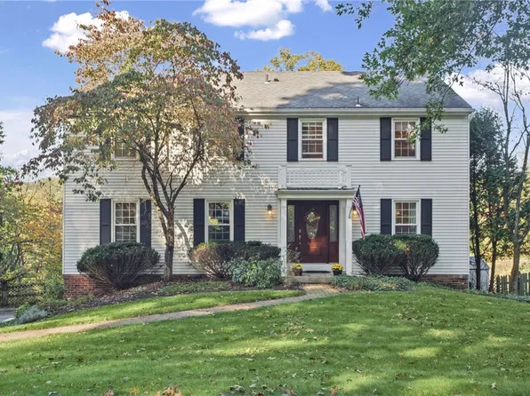 2437 Bellwood Dr, Pittsburgh, PA 15237