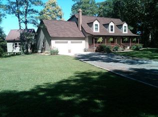 27283 Barnes Cir, Parksley, VA 23421