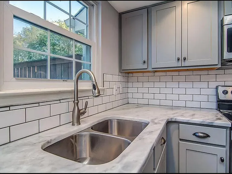 222 Brattlesboro Pl — Photo 8