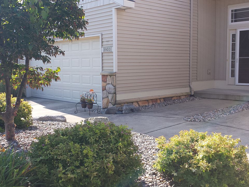 1st image of 2920 Pebblestone Dr