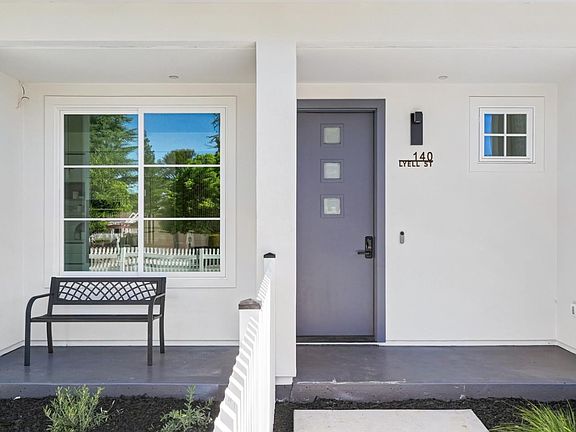 3rd image of 140 Lyell St