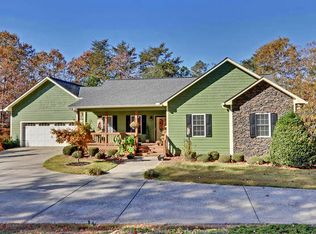 616 Pleasant Grove Rd #1, Ellijay, GA 30540