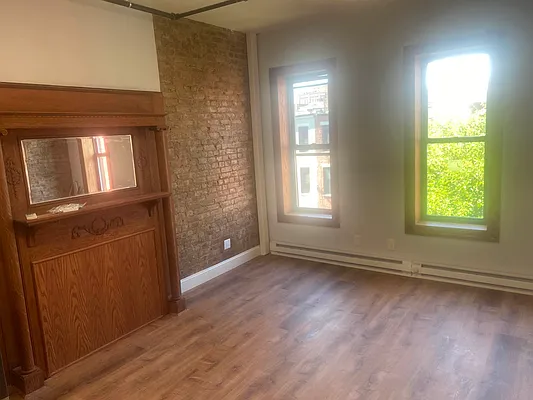 Rented by Gur Altberg, LREB | media 4