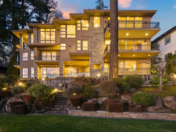 3012 Lakeview Blvd, Lake Oswego, OR 97035