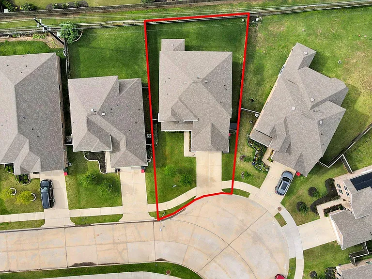 30243 Twisting Springs Dr — Photo 34