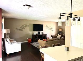 50602 S Wolfe Bridge Dr, Granger, IN