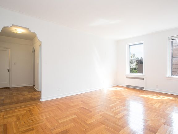 2nd image of 66 A Ave #4L