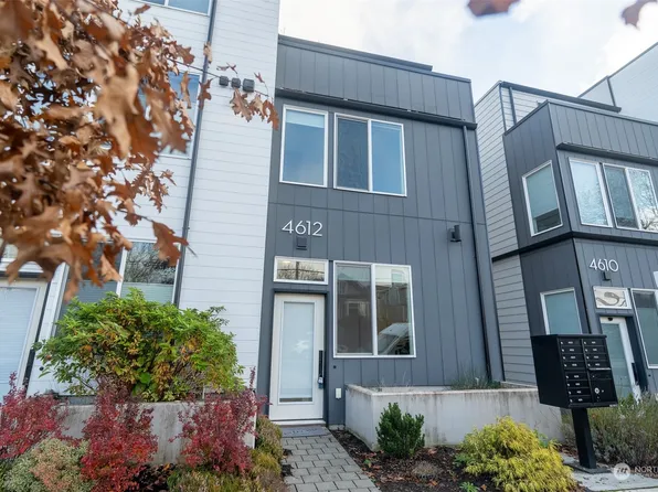 4612 Woodland Park Avenue N, Seattle, WA 98103