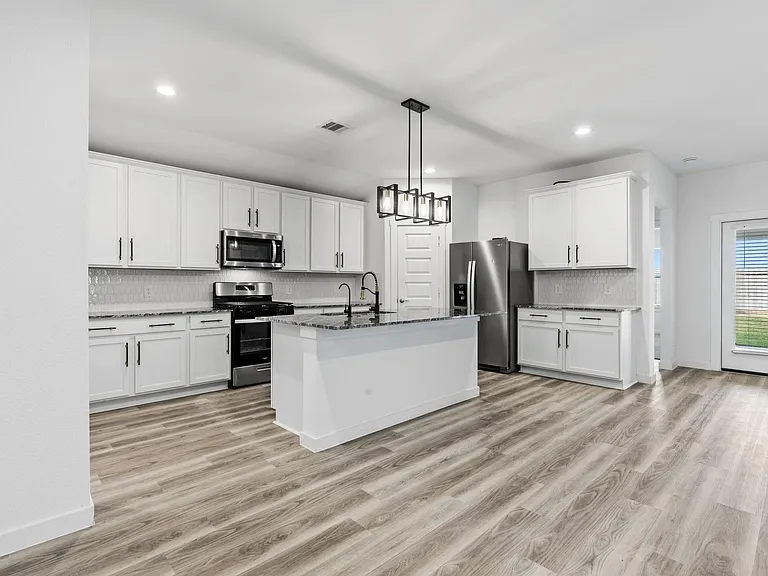 31514 Avebury Lake Ln — Photo 32
