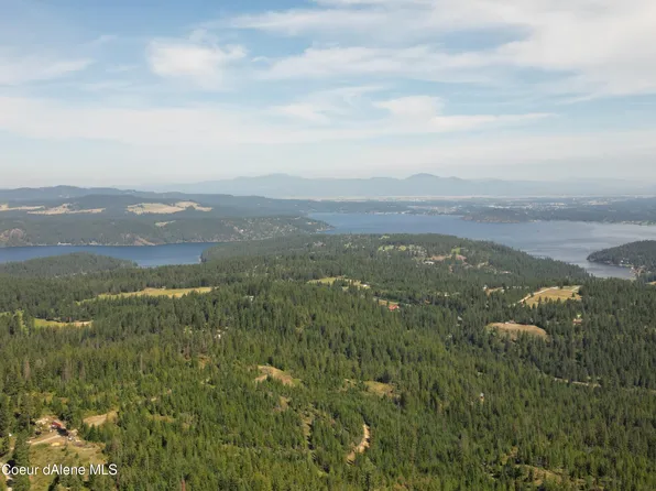 4226 E Emerald Dr, Harrison, ID 83833