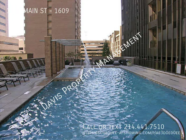 1200 Main St #1609 — Photo 4