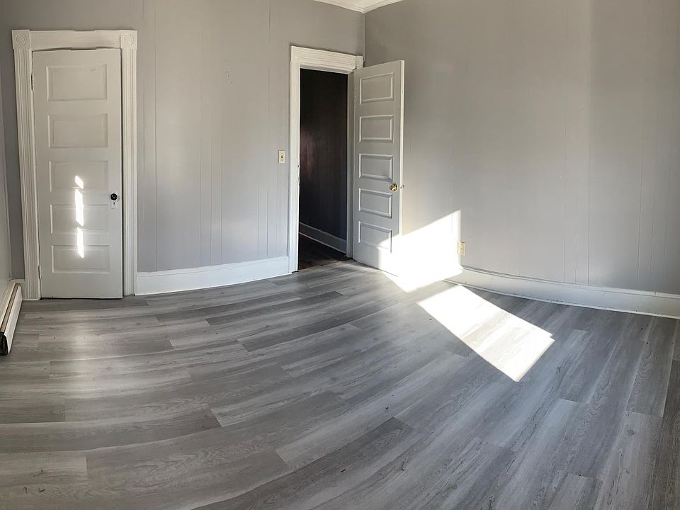 21 Wheelock St B, Manchester, NH 03102 Zillow