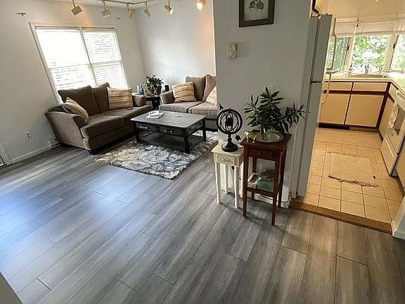 2nd image of 34 Glenwood Ave #101