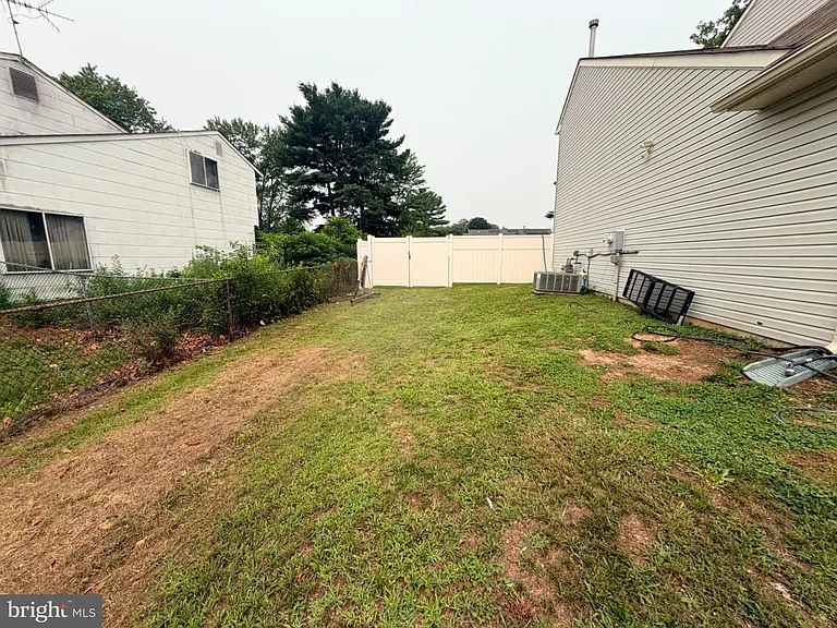 12 Peachton Ln — Photo 27
