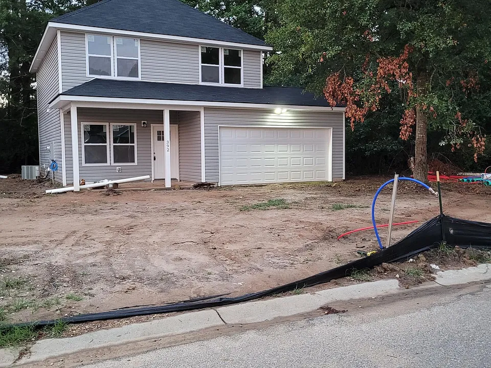 392 Stephanie Dr