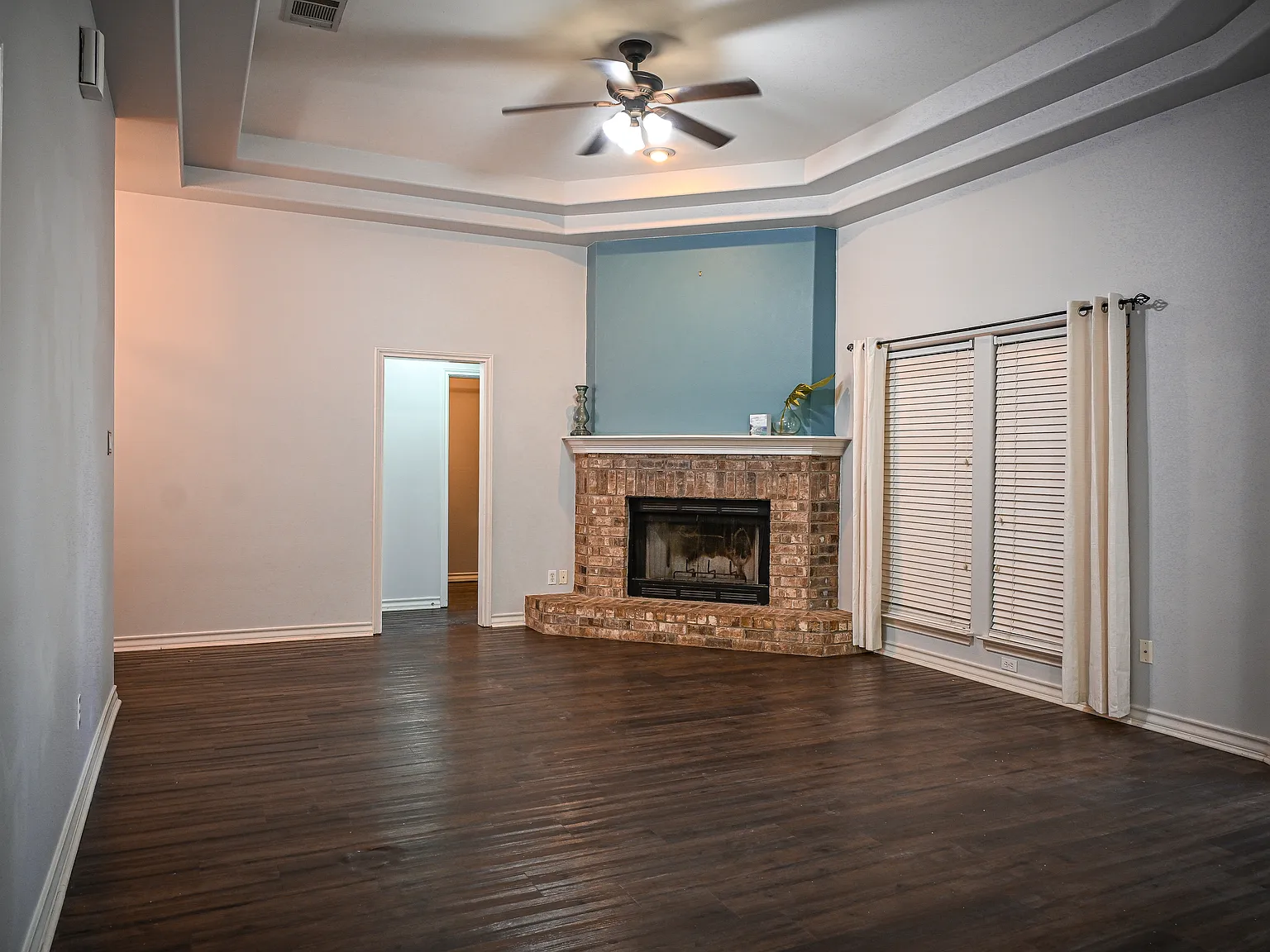 Ross Ln, Lago Vista — Photo 2