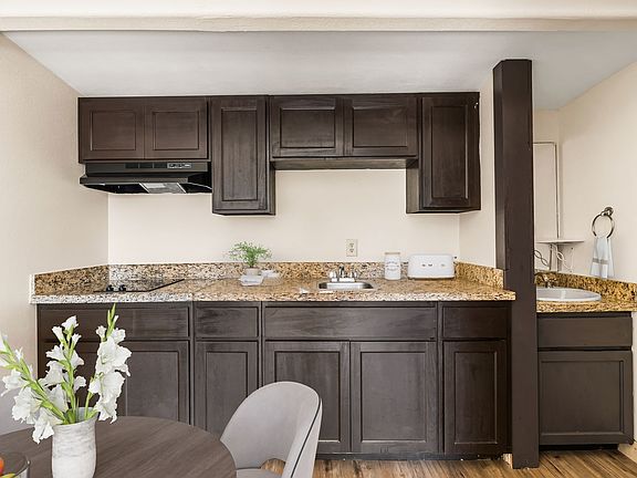 4th image of 2620 N Smith Ave #5B