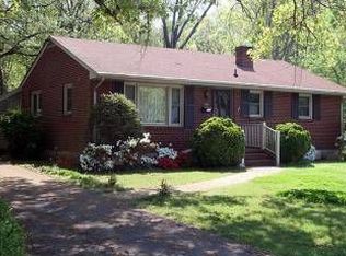 1108 Galax St, Bedford, VA 24523