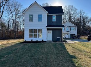 669 Berry Shoals Rd, Duncan, SC 29334