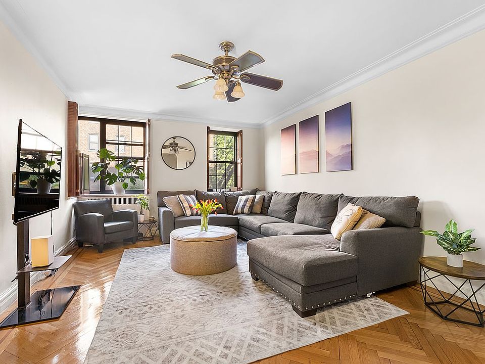 1st image of 50 Park Ter W APT 4A