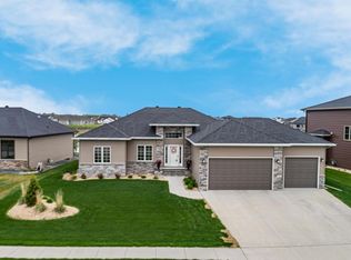 831 47th Ave W, West Fargo, ND 58078