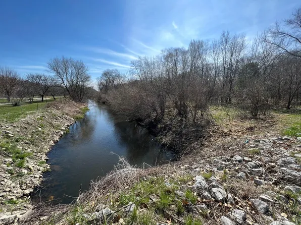 300 W, North Judson, IN 46366