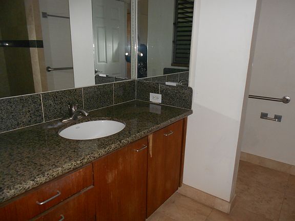 4th image of 3600 Wailea Alanui Dr APT 2101