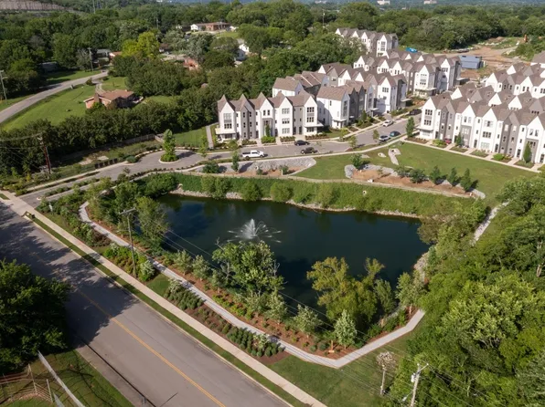 232 Arrowhead Dr, Nashville, TN 37216