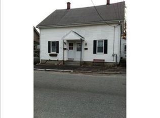 7 Garfield Ave, Woburn, MA 01801