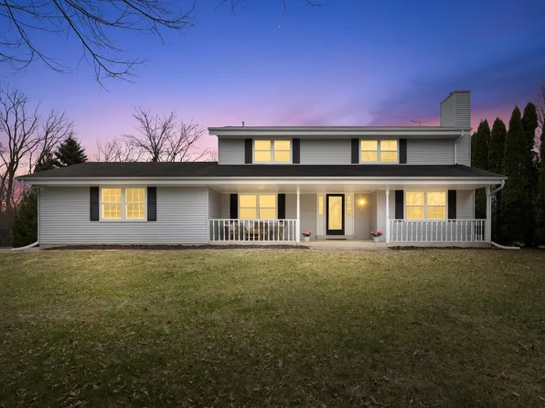 S78W16075 Woods ROAD, Muskego, WI 53150