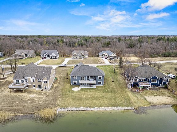 5th image of 11285 Killarney Dr