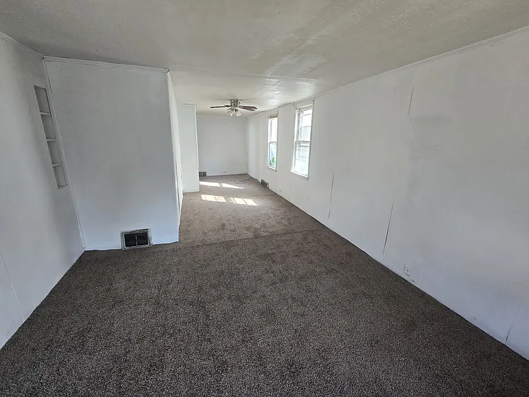 9815 Elizabeth Ave #1 — Photo 4