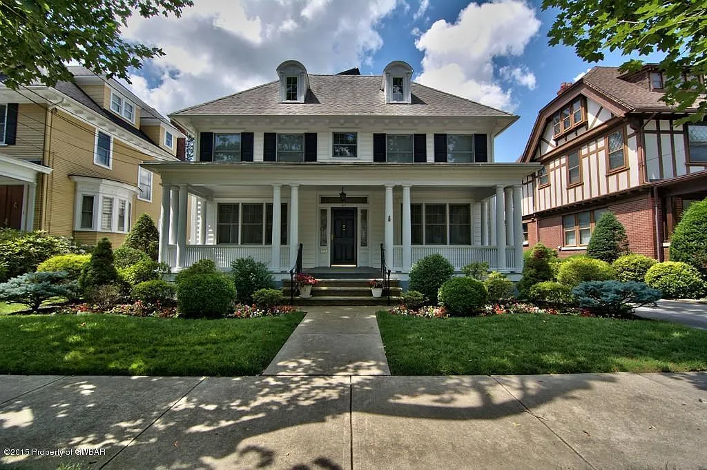 57 Butler St photo 1