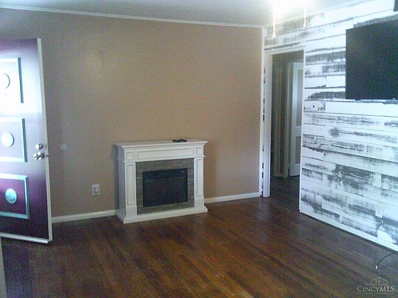 4th image of 4222 Vannest Ave