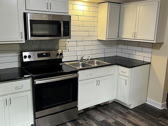 5th image of 6729 Torlina Dr