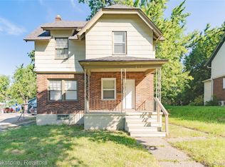 207 Oliver St, Pontiac, MI 48342