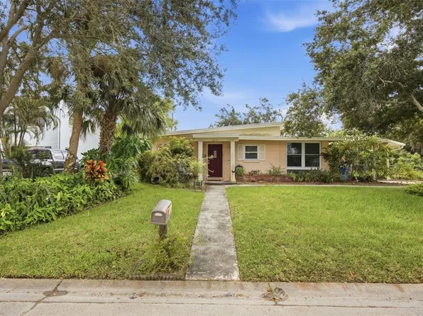 3206 RIVER COVE DRIVE, TAMPA, FL 33614