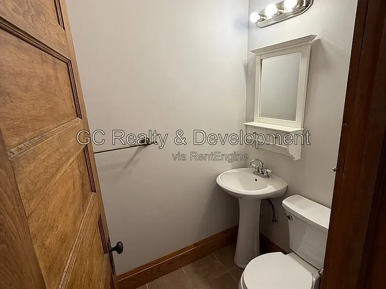 2550 W Washington Blvd #3W — Photo 8