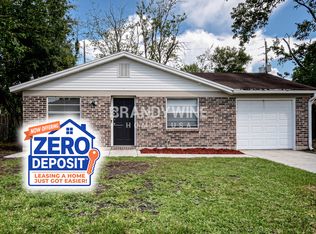 7418 S La Ventura Dr, Jacksonville, FL 32210