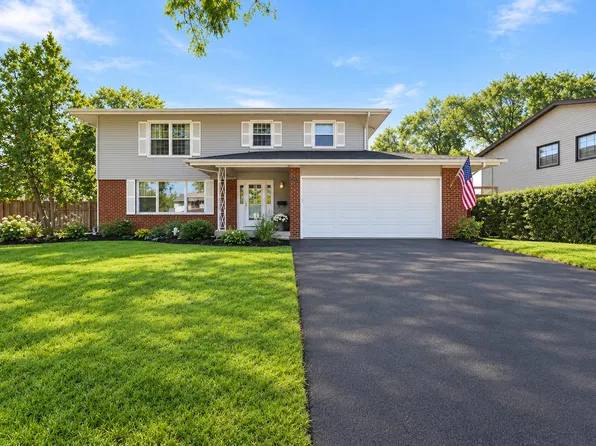 748 Milbeck Ct, Elk Grove Village, IL 60007
