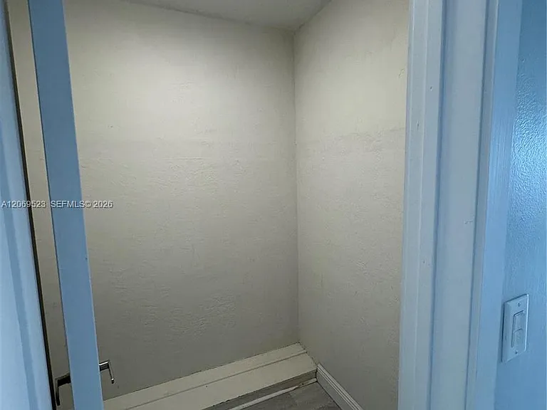1398 NE 191st St #C305 — Photo 18