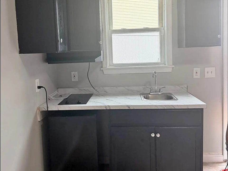 1st image of 26-30 Pleasant St #1