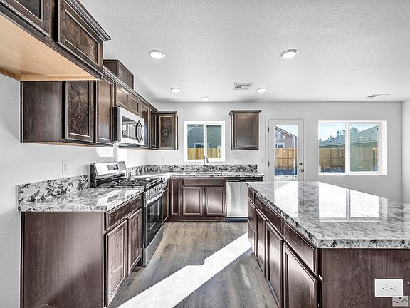4th image of 3275 Eleanor Way Lot 37